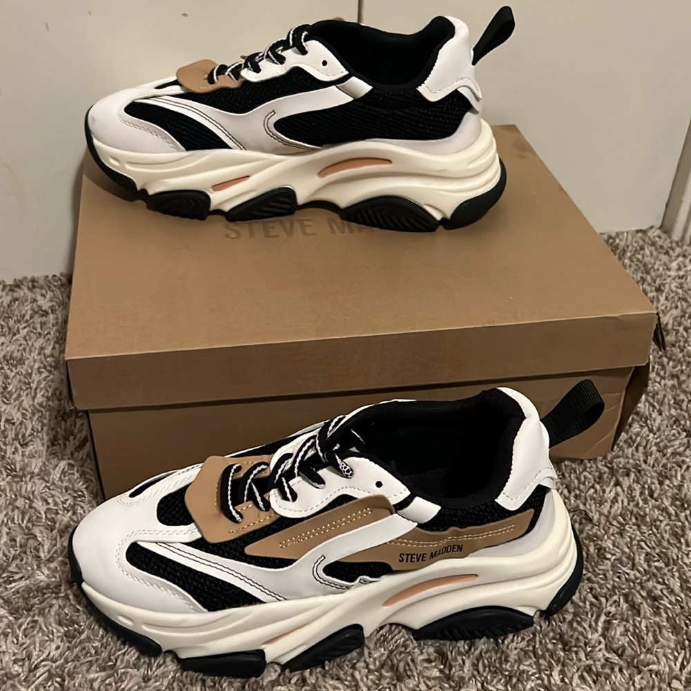 Steve Madden shoes